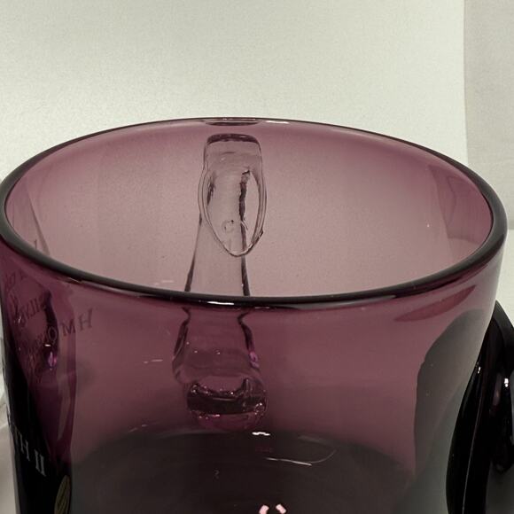 Vtg Wedgwood HM Queen Elizabeth II & HRH Prince Philip Silver Jubilee Glass Mug - Picture 12 of 16